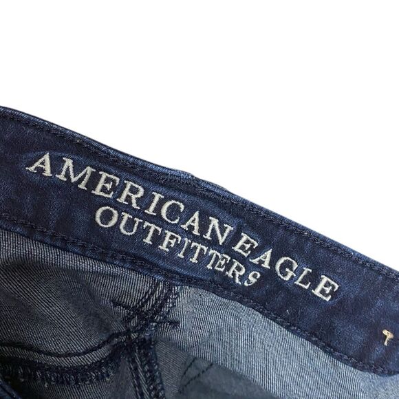 American Eagle Jean Shorts Womens 6 (26" Waist) Sky High Shortie Stretch Dark - Picture 3 of 8